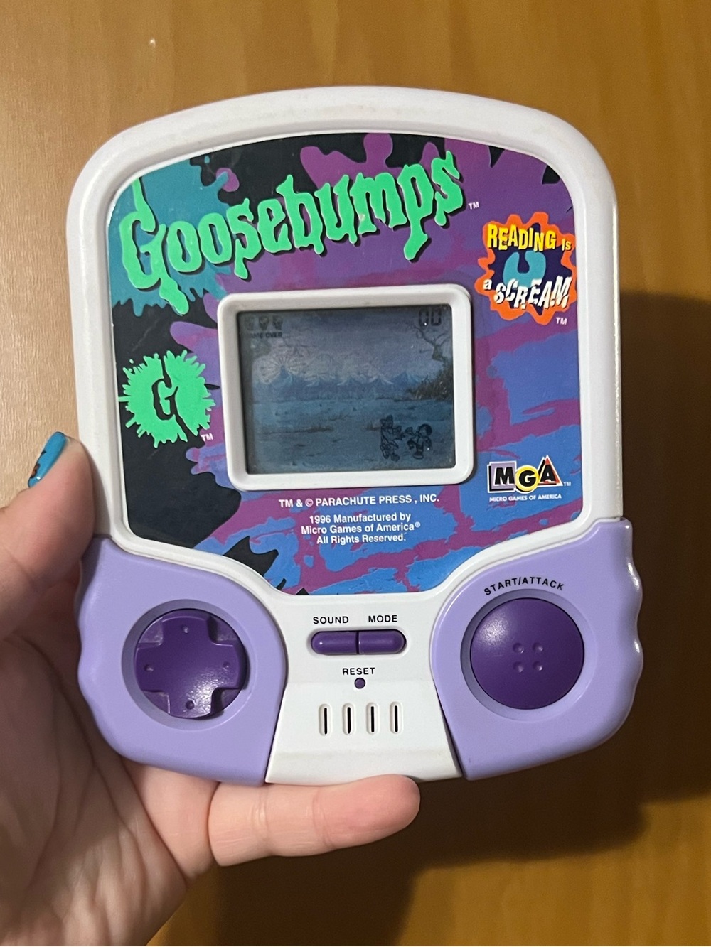 TESTED Vintage Goosebumps Handheld Game